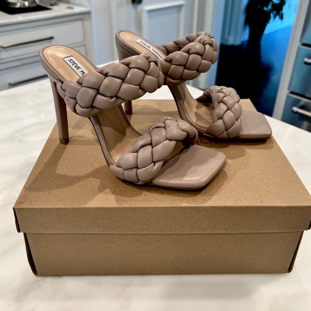 NIB Steve Madden Kenley Braided Slide Sandal in Taupe 9M